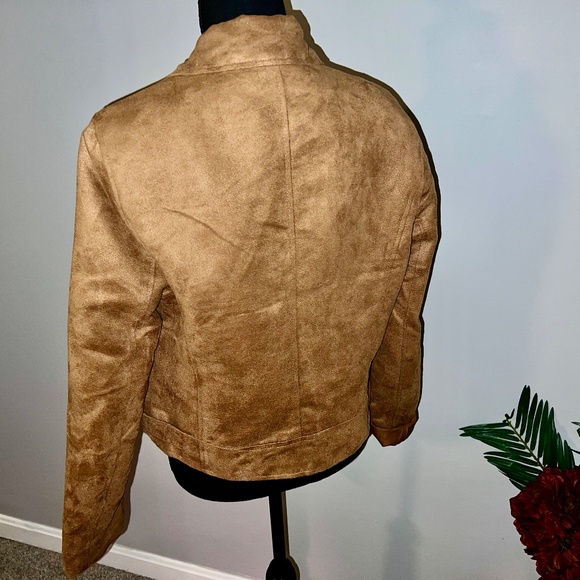 Jack Faux Sued Jacket - Picture 2 of 4